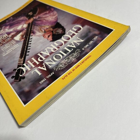 Vintage National Geographic April 1985 Austrians Alps India Moguls Kabul - Picture 12 of 12